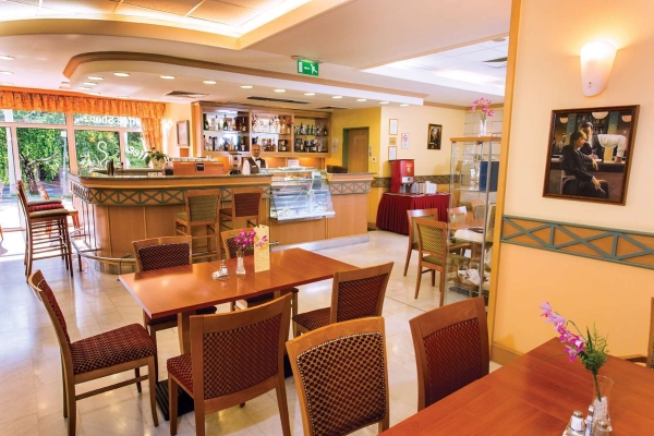 Danubius Hotel Arena (Budapest)